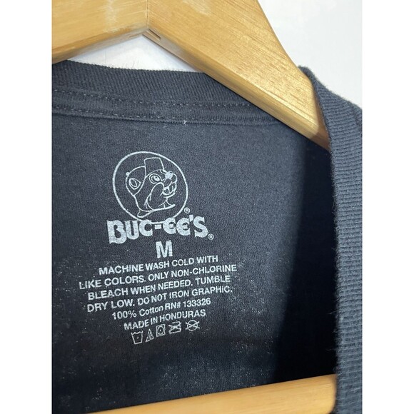 Bucees Women's Medium Black Tour Graphic Tshirt 2022 - Picture 5 of 7